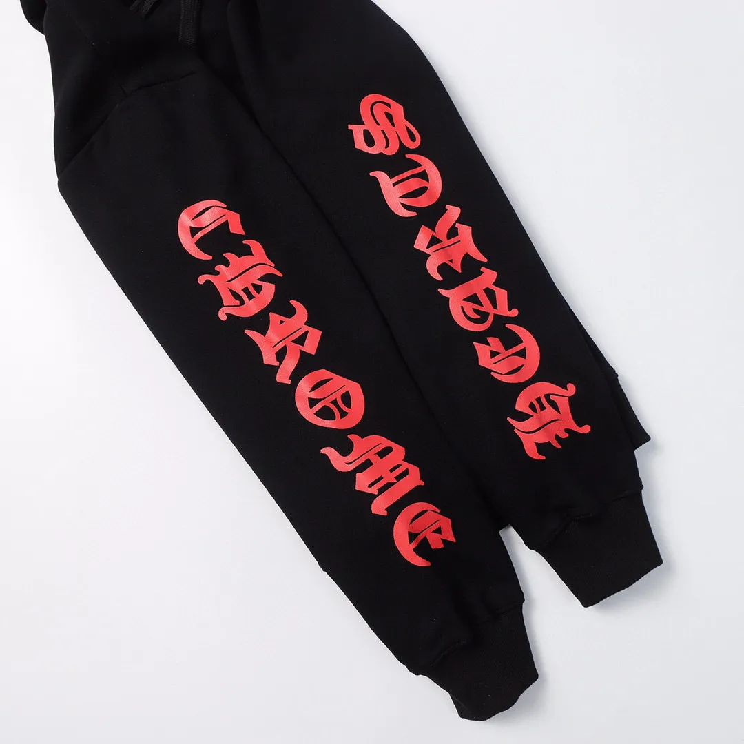 M35—P210 -Chrome Hearts/Chrome Hearts printed sweatshirt cardigan jacket -420 grams of high-density, high-quality wool, soft, delicate and skin-friendly, soft and silky to the touch, warm and skin-friendly -The hardware zipper accessories are all customized and full of details -Colour: black white -Size: S M L XL